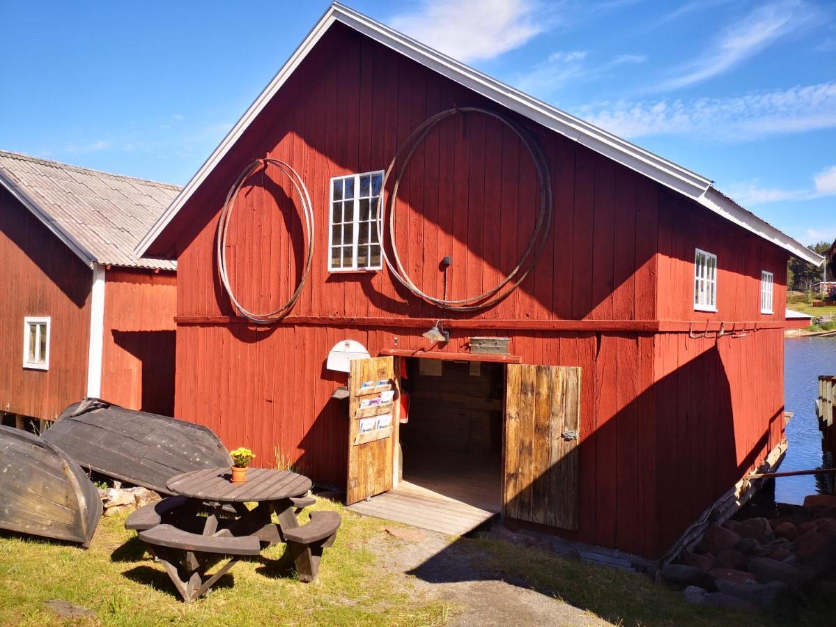 Trysunda Vandrarhem&Skärgårdscafé Exterior foto